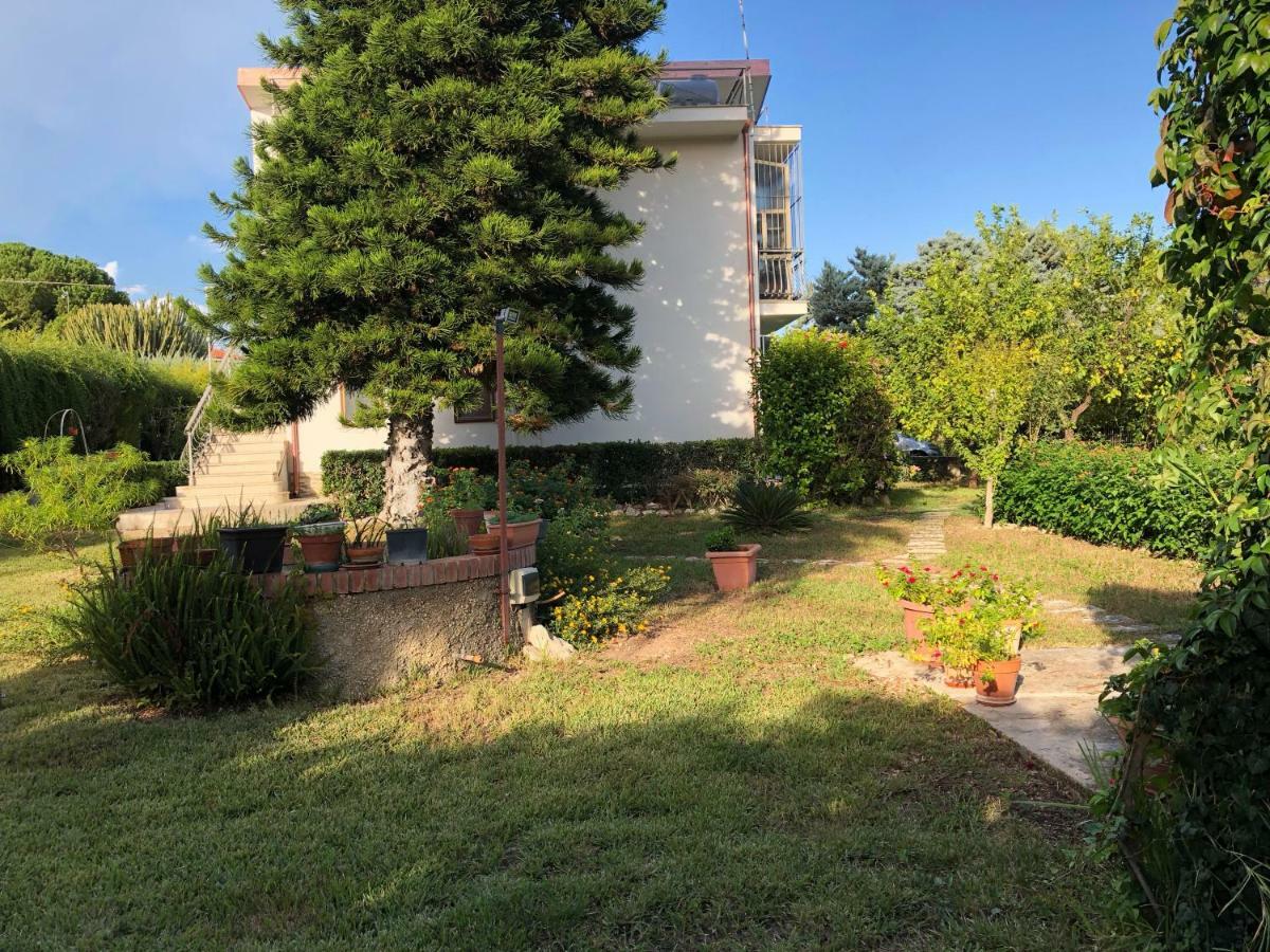 La Maison De Daniele Et Maria Lägenhet Fontane Bianche Exteriör bild